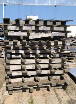 Palety 1.5x3m - 2