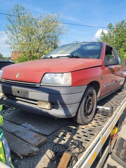Renault Clio 1.4 benzin rok 1991 - 2