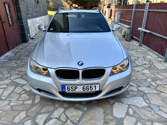 BMW Řada 3,  318D 105KW M-PAKET KŮŽE Bi-Xenon 2 x Kola - 2