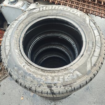 Letní pneu Hankook vantra 235/65R16C 115/113R - 2