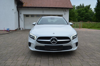 PRODÁM MERCEDES BENZ A 180D NOVÝ MODEL 2022 110.000KM DPH - 2