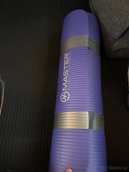Prodám podložku na cvičení, Gymball a sadu gum na cvičení - 2