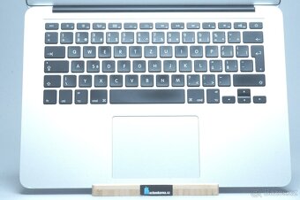 ZÁRUKA/Macbook Air 13.3"/I5 1.8HZ/8GB RAM/256GB SSD/CZ/TOP/ - 2