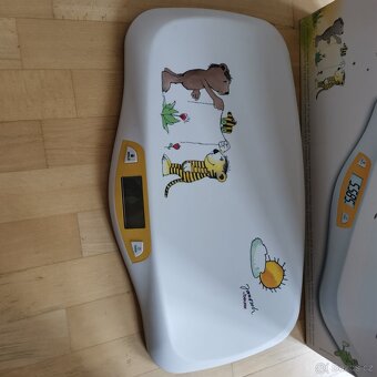 Kojenecká váha BEURER - 2