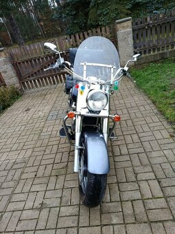 Suzuki VL1500 Intruder - 2