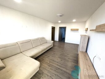 Pronájem, Byt 4+1, 78m2, Velešín, ul. Nad Cihelnou - 2