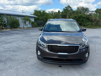 Kia Sedona EX 3.3 V6 - 2