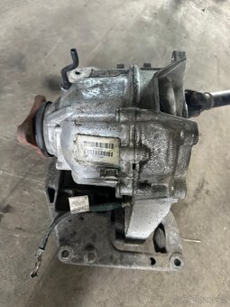 ROZVODOVKA BMW X3 F25 2.0D - 2