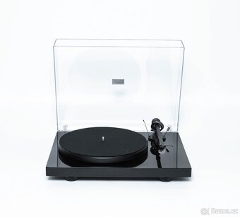 Pro-ject Debut III - 2