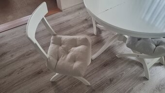 Kuchyňský stůl, židle - 2