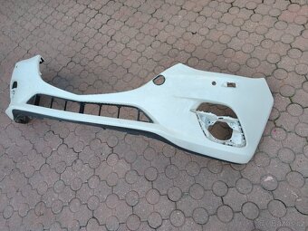 Mazda 3 nárazník - 2