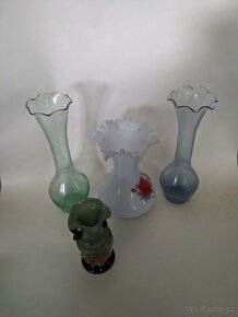 Skleněné vázy - lipnované - 2