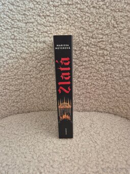 Zlatá - Marissa Meyer - 2