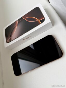 Apple iPhone 16 Pro - 256 GB - 2