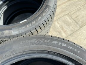 Pirelli P Zero sp. 285/40 a 255/45 R19 - 2