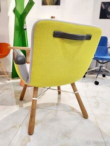 Designové křeslo Vitra East river - 2