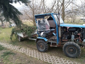 Prodám malotraktor 4x4 - 2