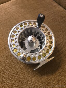 ORVIS Battenkill Large Arbor V - 2