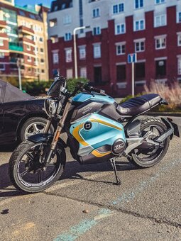 Elektrická motorka Super Soco TC Wanderer - 2