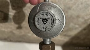Regulator plynu 30 mbar - 2