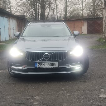 Volvo V90 - 2