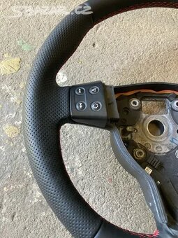 Renovovaný volant Seat. - 2