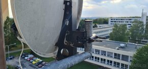 Satelitní parabola 60cm s LNB a držákem - 2