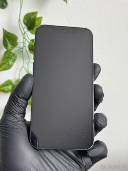 iPhone 12 64GB - záruka - 2