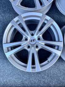 5x114,3 R17 original alu disky Hyundai - 2