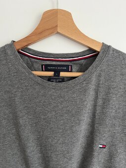 Pánské tričko Tommy Hilfiger - 2