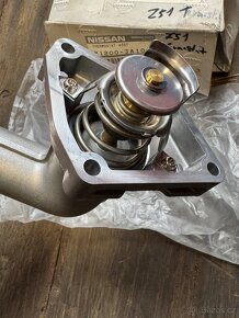 Termostat Nissan 3.5i VQ35DE - 2