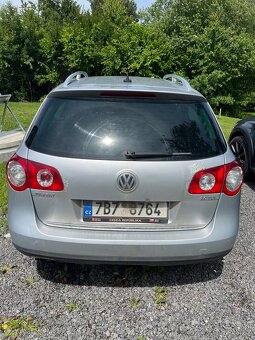 Volkswagen Passat B6 2.0 TDI 103kW DSG - 2