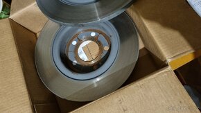 Brzdové kotouče Brembo - 2