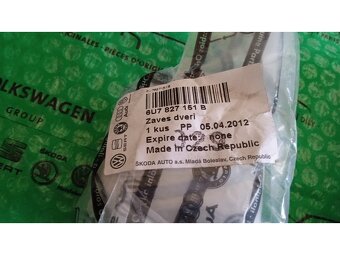 pant dveří levý horní Škoda Felicia Pick-Up 6U7827151B - 2