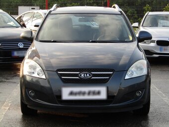 Kia Ceed 1.4 i , 80 kW benzín, 2009 - 2