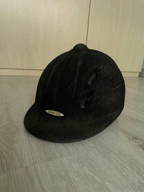 ZAMLUVENO - Jezdecká helma Casco - 2
