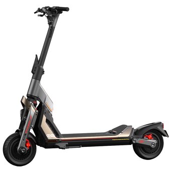 prodám úžasnou kolobežku Segway SuperScooter GT2 - 2