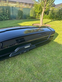 Střešní box Thule 610 l + Thule nosič (tyče + patky), záruka - 2