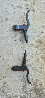 Páčky hydraulických brzd Radius - 2