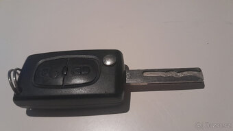 Dálkový klíč Peugeot - 2