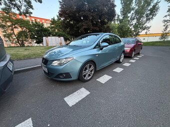 SEAT Ibiza 1.4i, 63 kW, r.v. 2009 – malý nájezd 158xx - 2