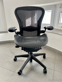 kancelářská židle Herman Miller - 2