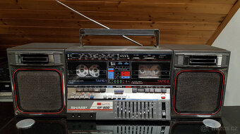 SHARP GF 800 BOOMBOX Rezervace - 2
