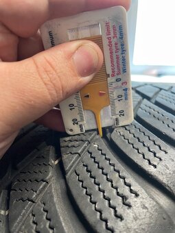 5x112 R17 7J ET45 + 215/55 R17 zimné - 2