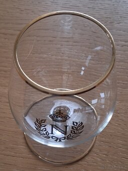 Sada skleniček " N " - 2