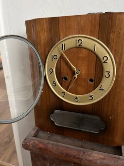 Staré závěsné hodiny - 2