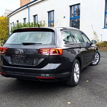 Passat B8 2021 rok/2.0 Nafta/ DSG - 2