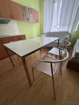 Stůl a židle - 2