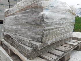 DITON ZD štípaná sloupková  přírodní stříška - 2