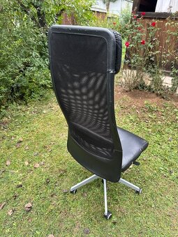 Kožená kancelářská židle IKEA Markus - 2